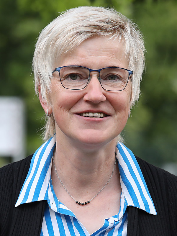 Sonja Kuhlmann-Knost